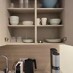 Peter West Apartman
